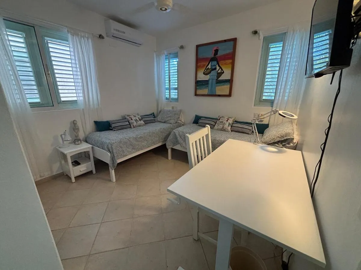 Waterfront Apartment 拉斯特拉纳斯